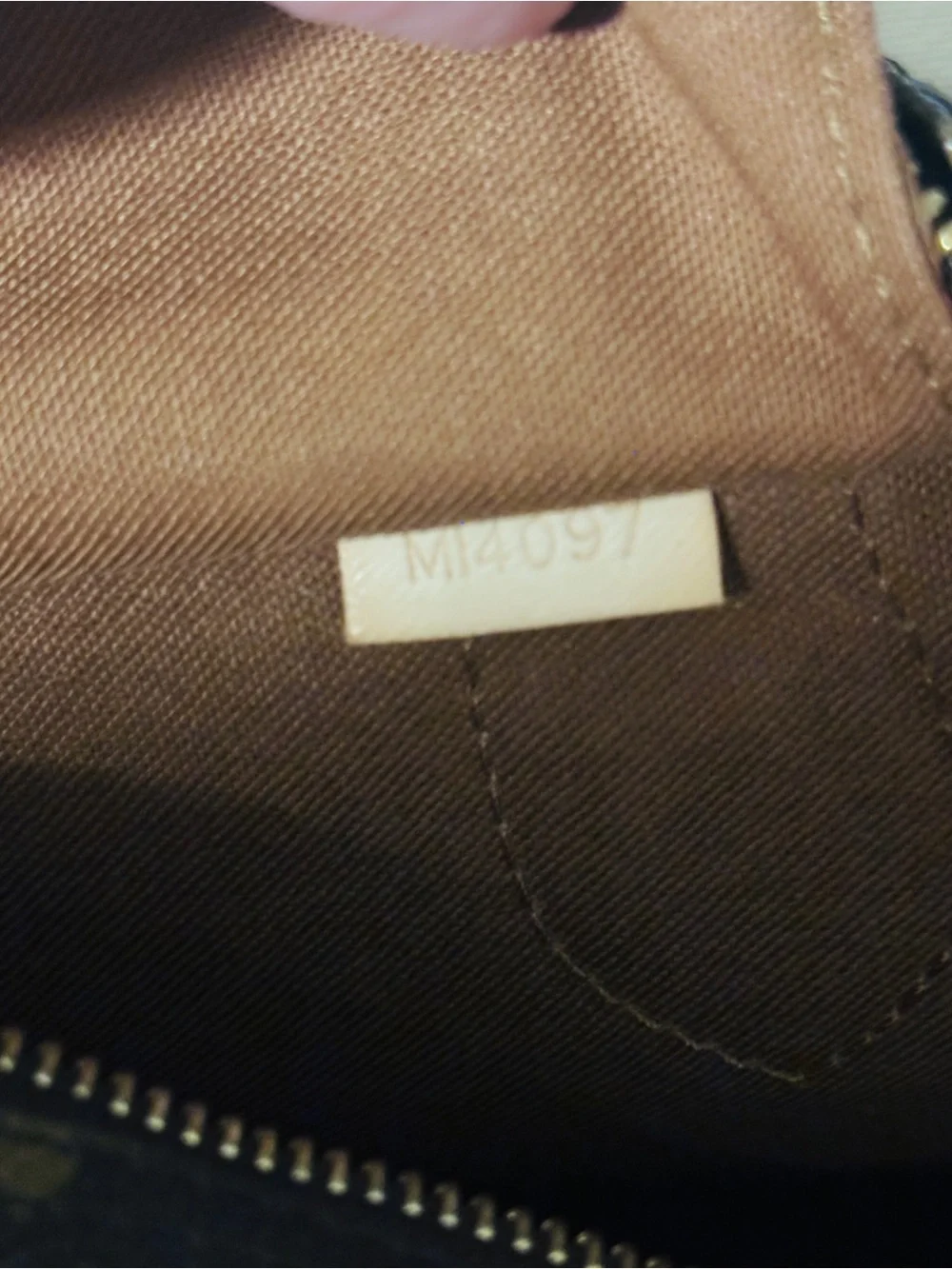 Louis Vuitton Monogram Montorgueil GM Vachetta Handles